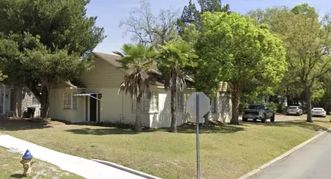 325 SW 12th St, Gainesville, FL 32601