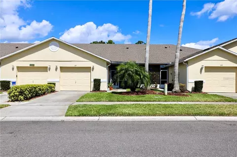 127 Club Villas Ln, Kissimmee, FL 34744