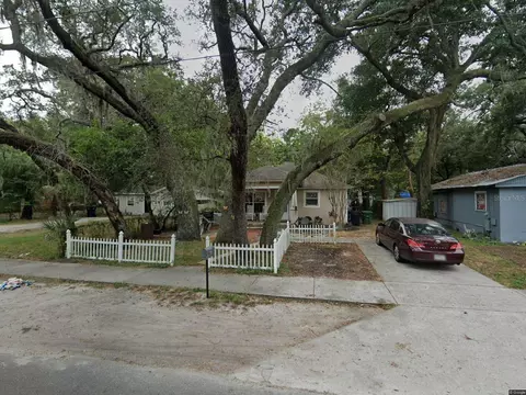 2113 Ellicott St, Tampa, FL 33610