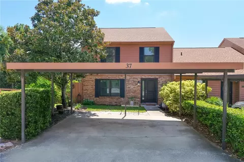 37 Cove Ln, Eustis, FL 32726