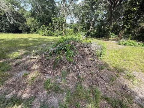 Bay Avenue, Kissimmee, FL 34744