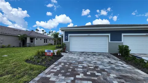 20441 Symphony Pl, Venice, FL 34293