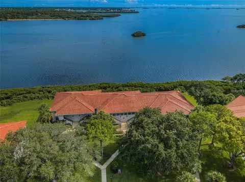 1813 Mariner Dr #152, Tarpon Springs, FL 34689