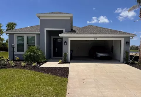 8595 Big Dipper Dr, Sarasota, FL 34241