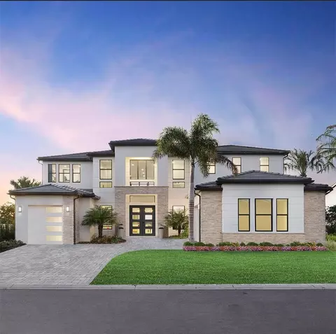 2436 Waterfront Cir, Sarasota, FL 34240