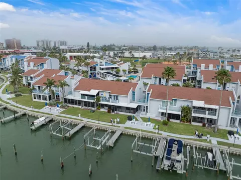 245 Medallion Blvd #H, Madeira Beach, FL 33708