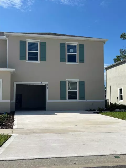 2724 Golden Trout Ln, Edgewater, FL 32141