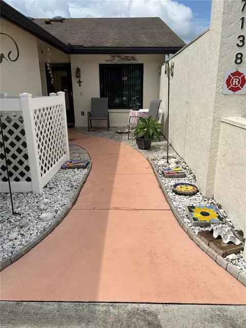 7138 28th Avenue Dr W, Bradenton, FL 34209