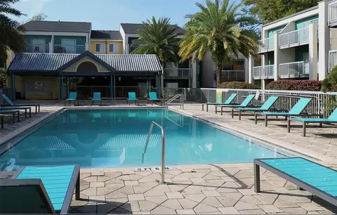 1228 SW 16th Ave #E, Gainesville, FL 32601