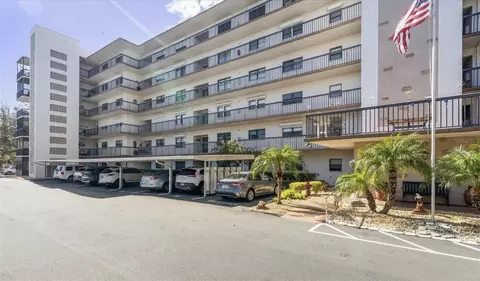 8186 Terrace Garden Dr N #604, Saint Petersburg, FL 33709