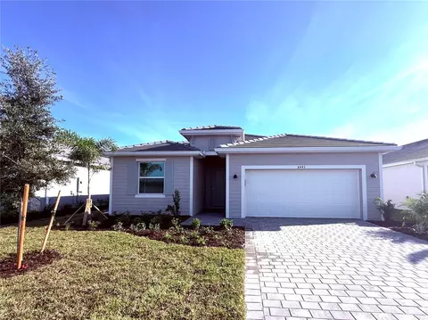 8442 Shore Lake Dr, Englewood, FL 34224