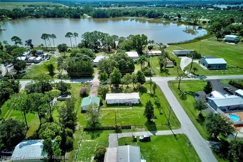 259 Hillside Dr, Lake Placid, FL 33852