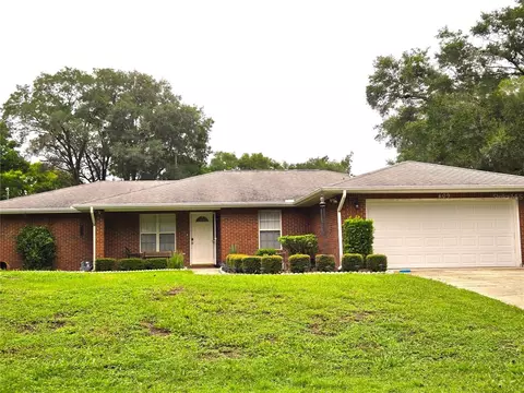 409 Rylane St, De Leon Springs, FL 32130