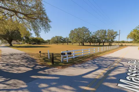 3303 Massee Rd, Davenport, FL 33837