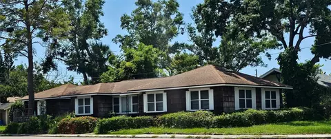 330 28th St N, Saint Petersburg, FL 33713