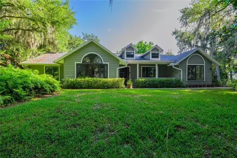2202 River Hammock Ln, Fort Pierce, FL 34981