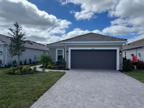 29464 Velletri Ln, Wesley Chapel, FL 33543