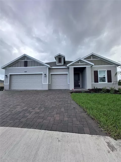 5495 Lewisham Dr, Davenport, FL 33837