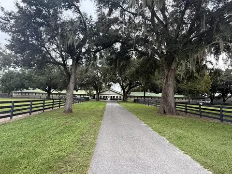 6674 NW 150th Ave, Morriston, FL 32668