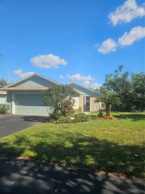801 Saintclair Cir #801, Venice, FL 34285