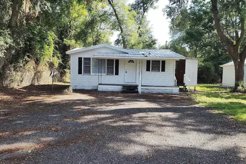 689 SE Dade St, Lake City, FL 32025
