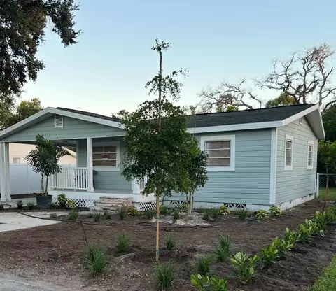 1704 54th Ave E, Bradenton, FL 34203