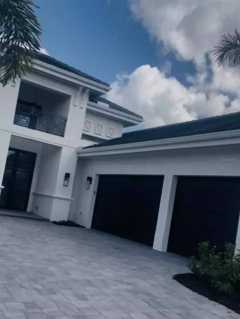 1127 Blue Shell Loop, Sarasota, FL 34240