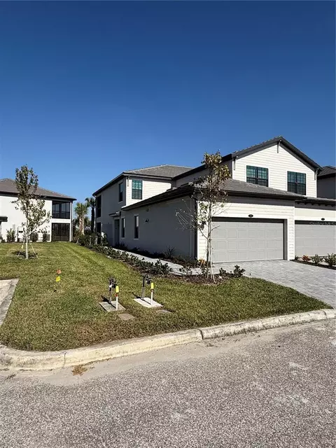 5624 Summit Pointe Cir #101, Bradenton, FL 34210
