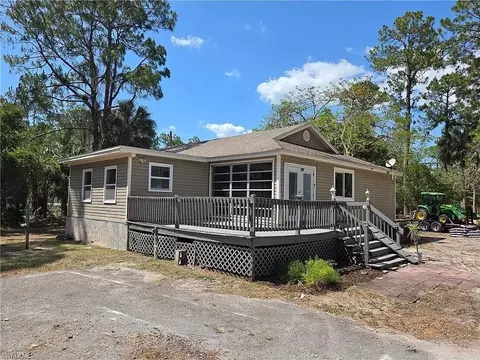 440 20th Ave NW, Naples, FL 34120