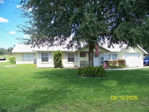 14812 Dr Martin Luther King Jr Blvd, Dover, FL 33527
