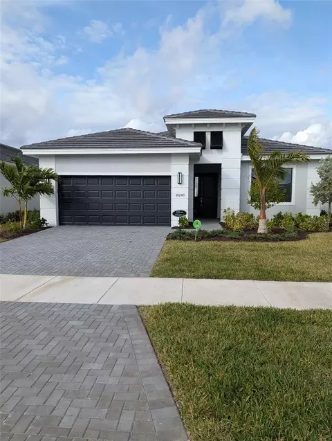 18243 Rockport Pl, Lakewood Ranch, FL 34211