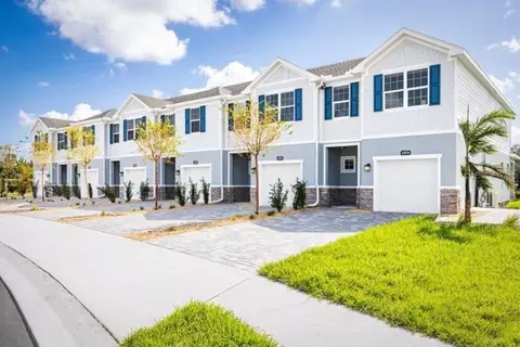 12366 Amber Creek Cir, Lakewood Ranch, FL 34211