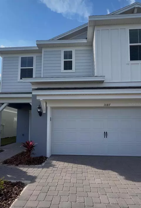 1087 Ocean Park Rd, Clermont, FL 34714