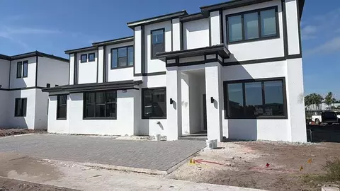 11054 Moray Bay Ave, Orlando, FL 32821