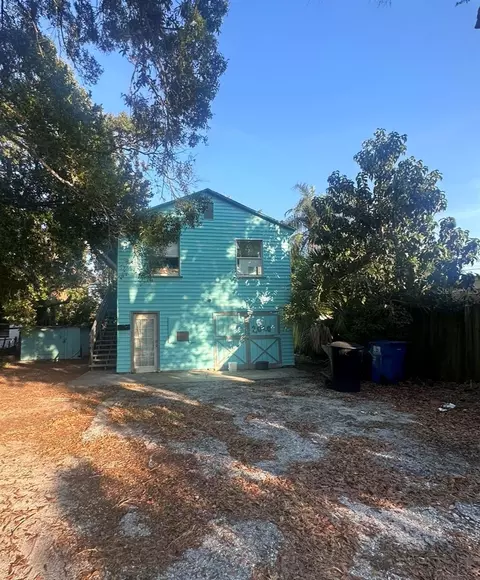 2020 29th St S, Saint Petersburg, FL 33711