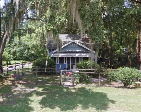 430 NE 10th St, Gainesville, FL 32601