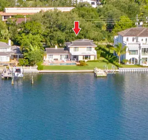 1241 Snell Isle Blvd NE, Saint Petersburg, FL 33704