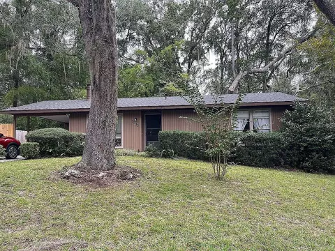 1616 NW 31st Pl, Gainesville, FL 32605