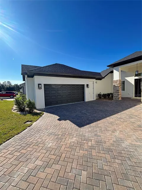 4061 Pinnacle Pl, Lady Lake, FL 32159