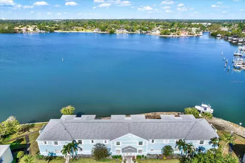 5007 Starfish Dr SE #A, Saint Petersburg, FL 33705