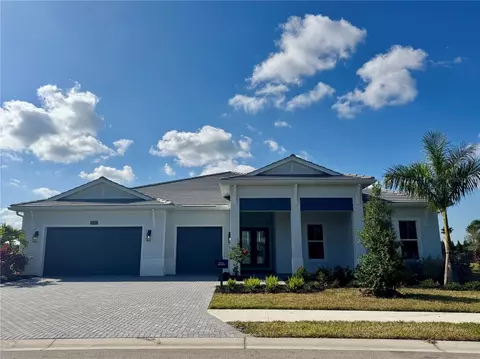 17507 Fairwinds Dr, Lakewood Ranch, FL 34202