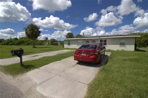 120 Granada Blvd, North Port, FL 34287