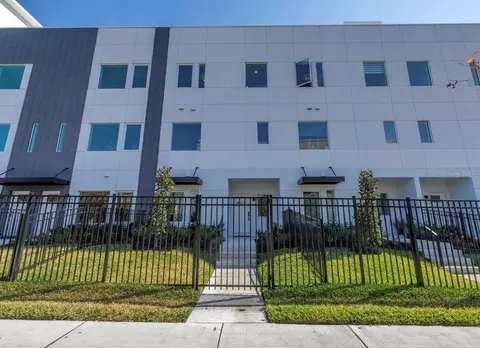564 Dr Martin Luther King Jr St S, Saint Petersburg, FL 33701