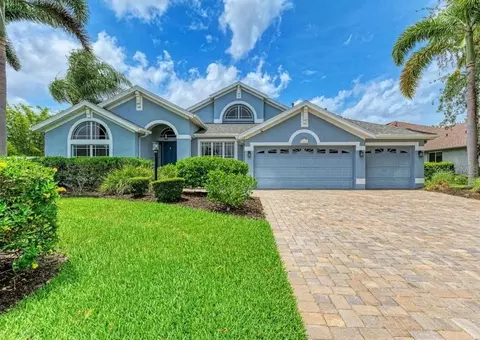 7704 Heyward Cir, Bradenton, FL 34201