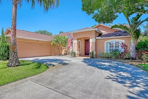 3033 Forest Creek Dr, Melbourne, FL 32901