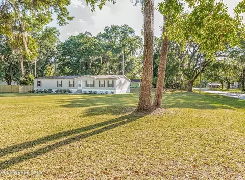 9010 County Road 229, Sanderson, FL 32087