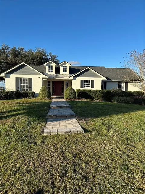 812 Jameson Rd, Lithia, FL 33547