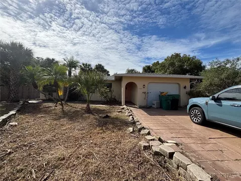 2395 Alda Ln, Port Charlotte, FL 33952