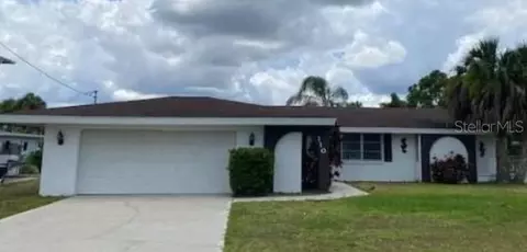 110 E North Shore Ave, North Fort Myers, FL 33917