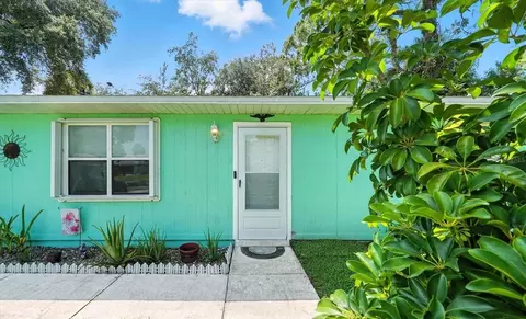 1234 Karlovy Ave NW, Palm Bay, FL 32907